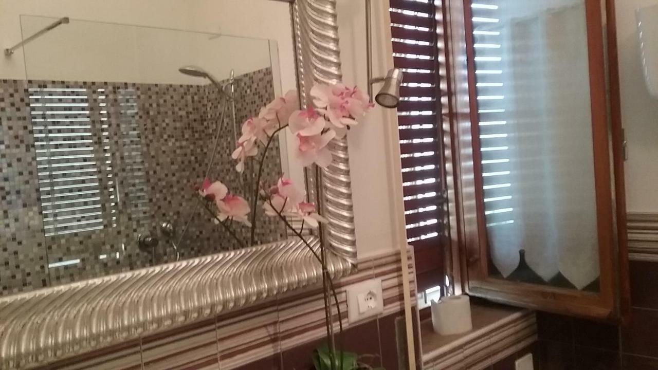 拉戈堡 Antica Casa Di Famiglia酒店 外观 照片